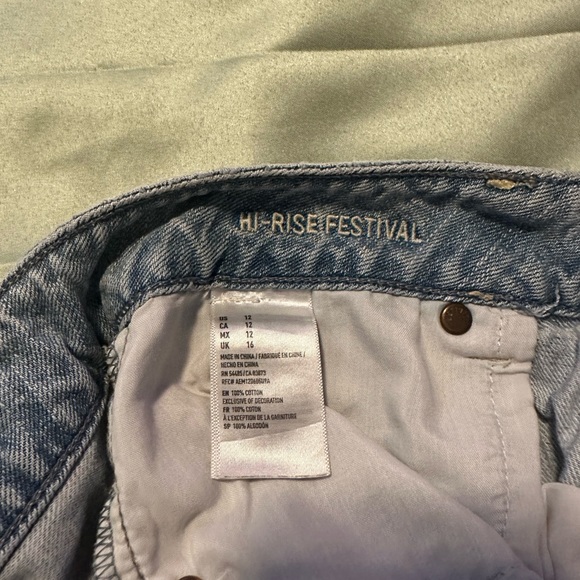 American Eagle Outfitters Festival Hi - Rise Jean Short - Picture 3 of 3